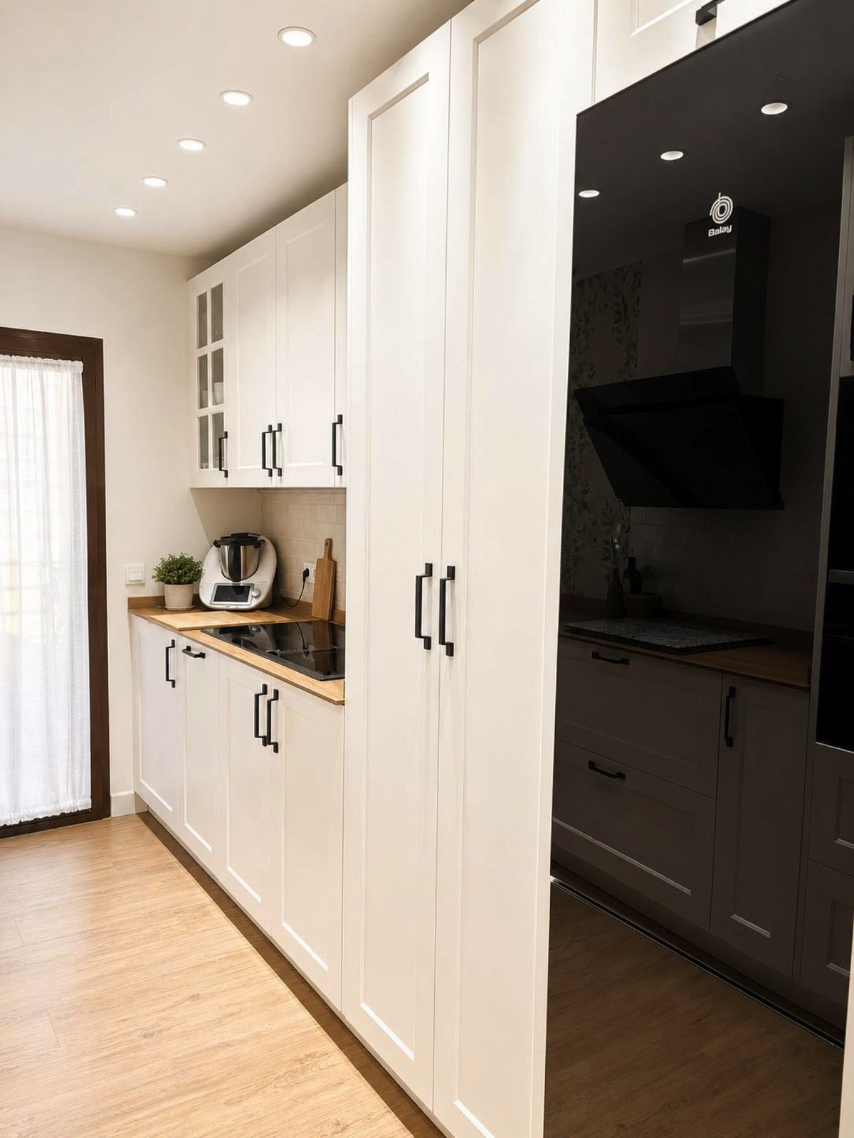 Se vende Apartamento Planta Baja de 3 dormitorios en Costa Del Sol, Málaga, España