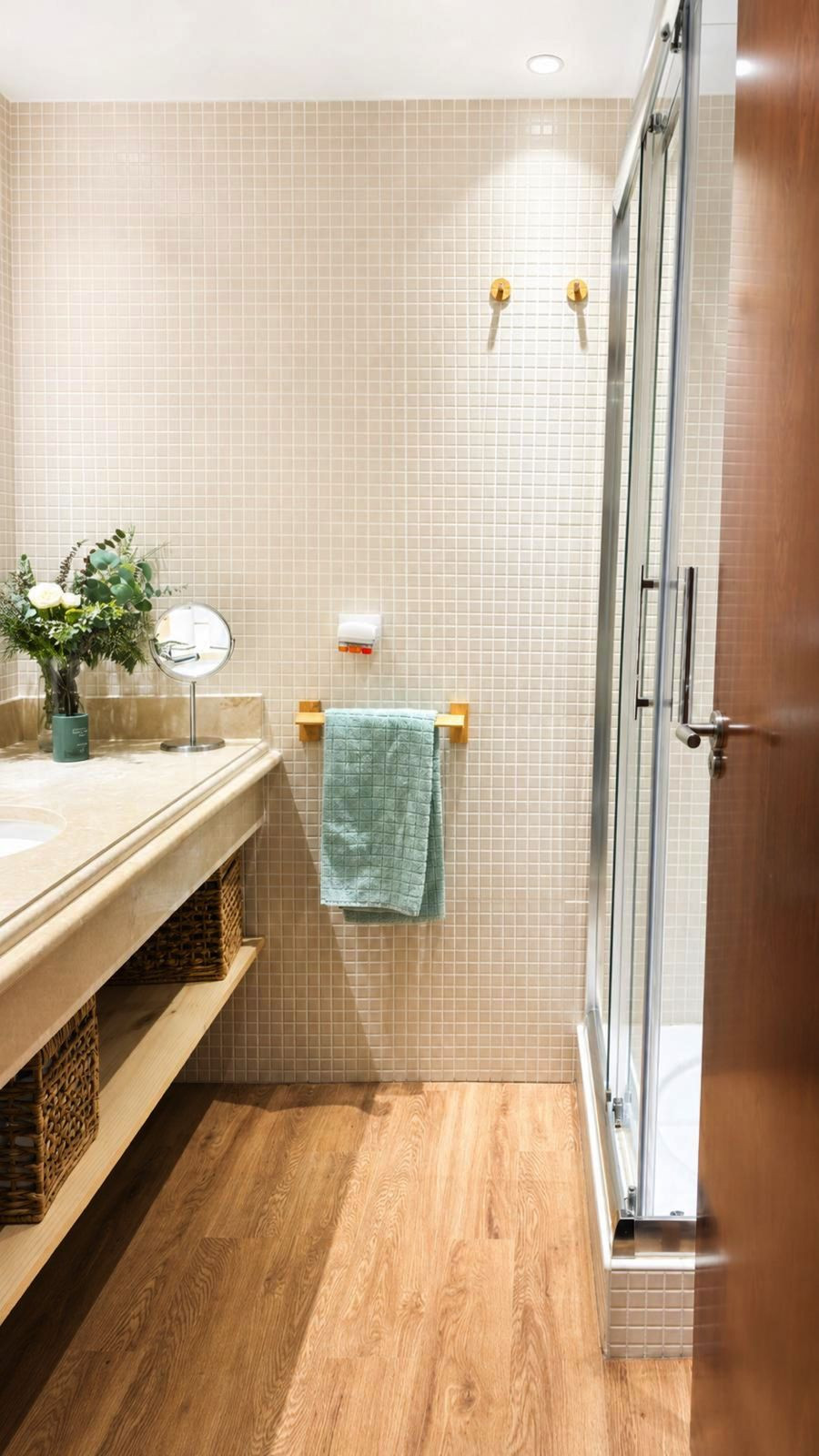 Se vende Apartamento Planta Baja de 3 dormitorios en Costa Del Sol, Málaga, España