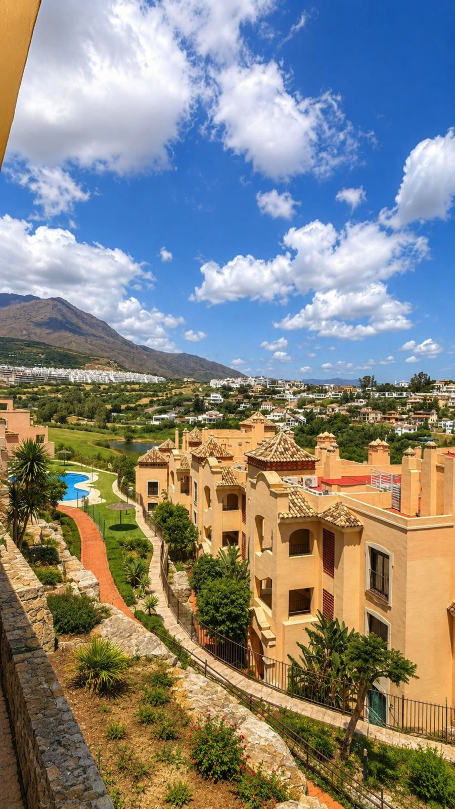 Se vende Apartamento Planta Baja de 3 dormitorios en Costa Del Sol, Málaga, España