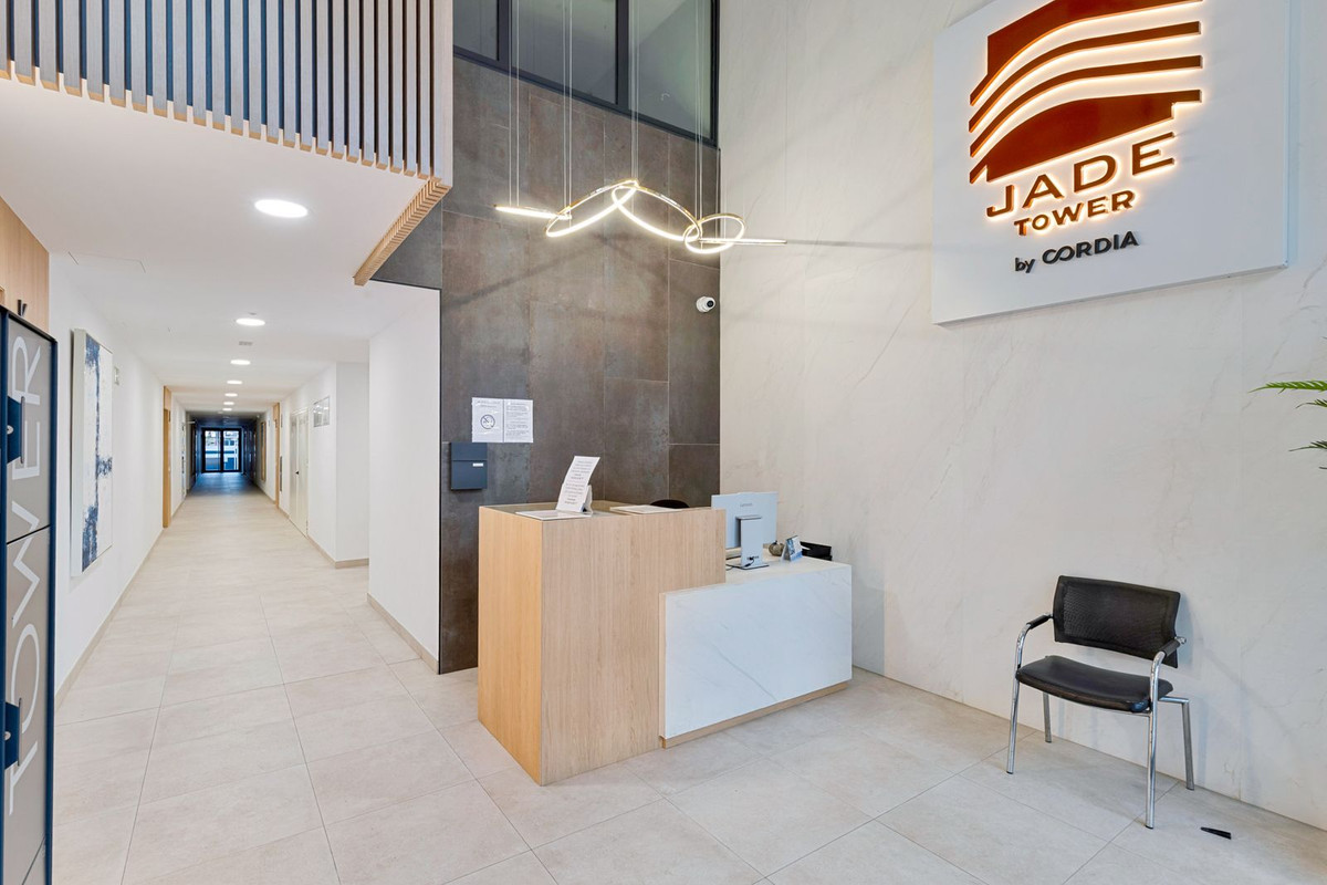 3 Bed Apartment for sale in Fuengirola Costa Del Sol, Málaga, Spain