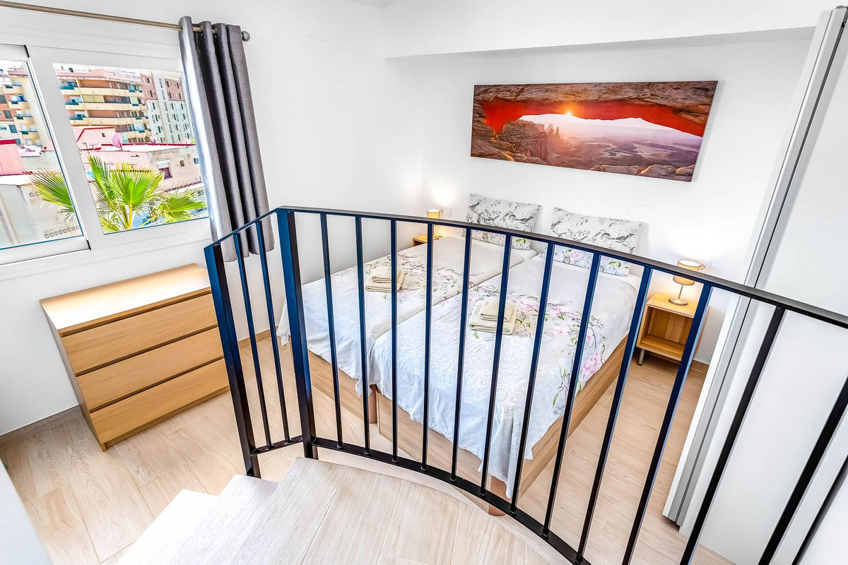12 Bed Commercial unit for sale in Torreblanca Costa Del Sol, Málaga, Spain