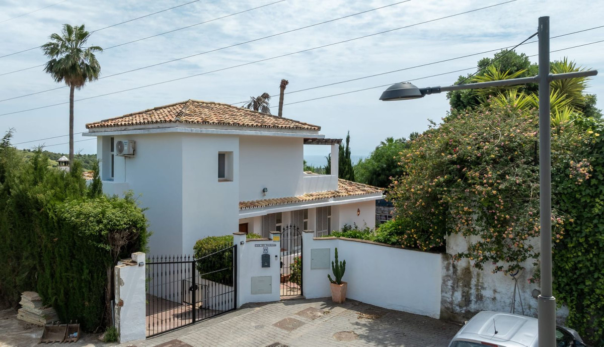 Se vende Villa - Chalet de 3 dormitorios en Costa Del Sol, Málaga, España