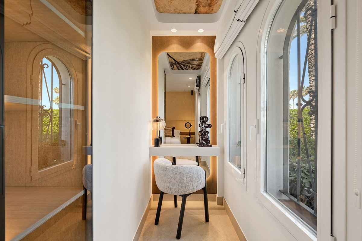 Se vende Apartamento Planta Baja de 3 dormitorios en Costa Del Sol, Málaga, España