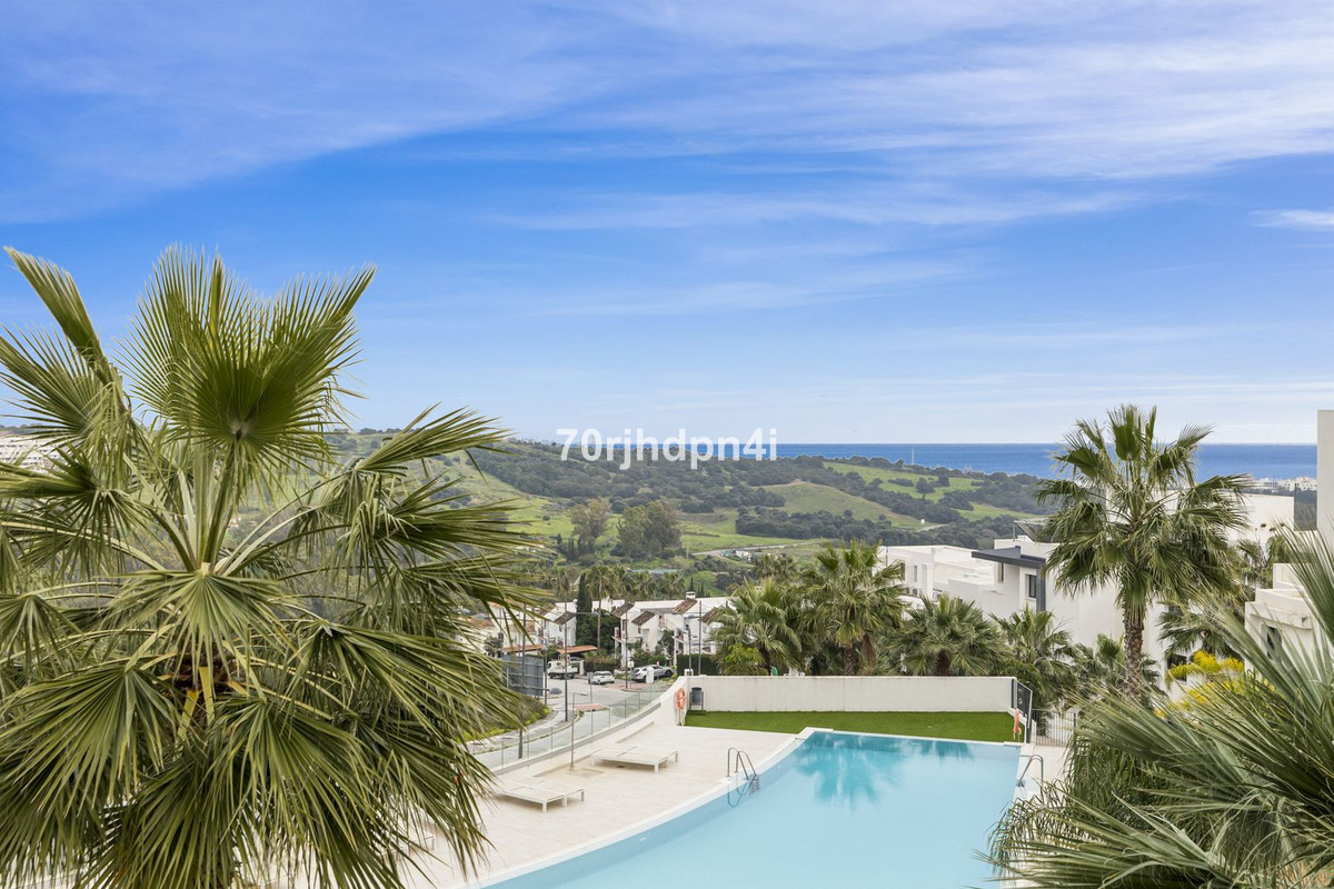 3 Bed Apartment for sale in Estepona Costa Del Sol, Málaga, Spain