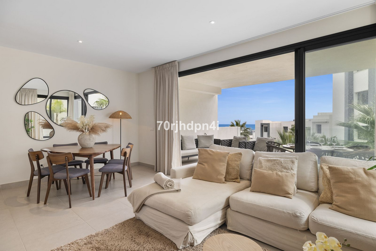 3 Bed Apartment for sale in Estepona Costa Del Sol, Málaga, Spain