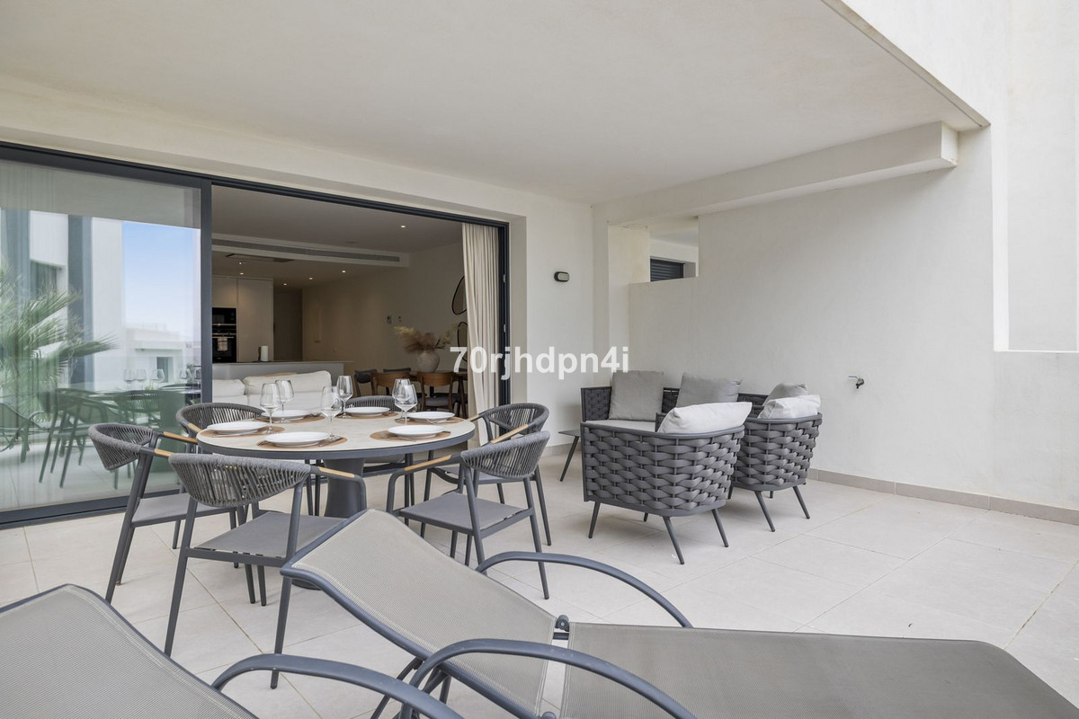 3 Bed Apartment for sale in Estepona Costa Del Sol, Málaga, Spain