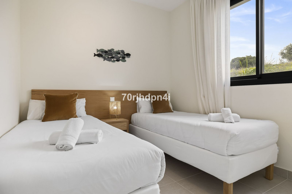 3 Bed Apartment for sale in Estepona Costa Del Sol, Málaga, Spain