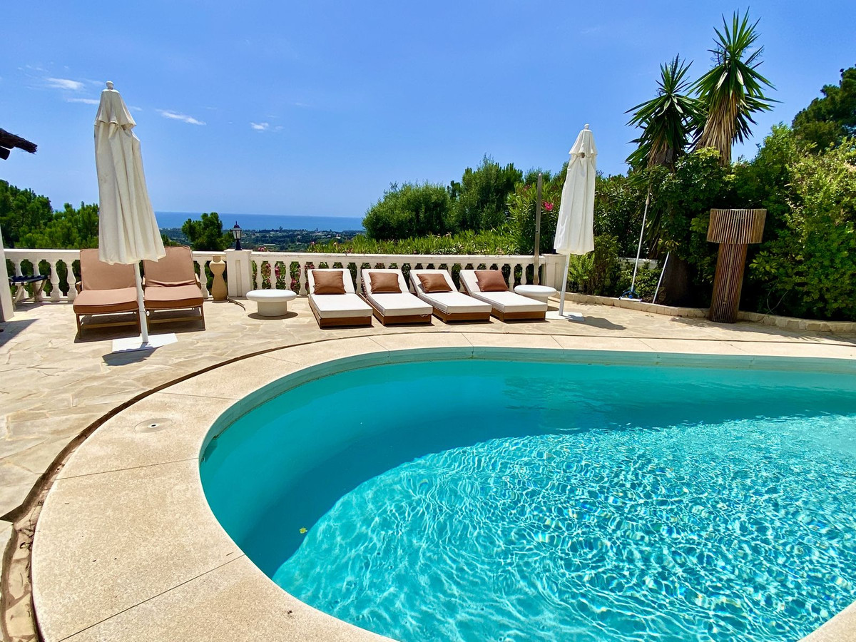 4 Bed Townhouse for sale in El Padron Costa Del Sol, Málaga, Spain