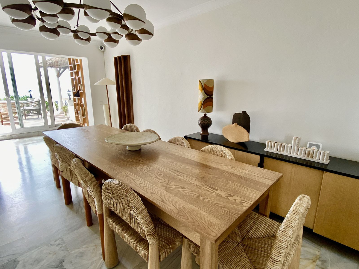 4 Bed Townhouse for sale in El Padron Costa Del Sol, Málaga, Spain