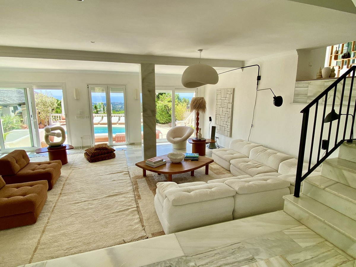 4 Bed Townhouse for sale in El Padron Costa Del Sol, Málaga, Spain