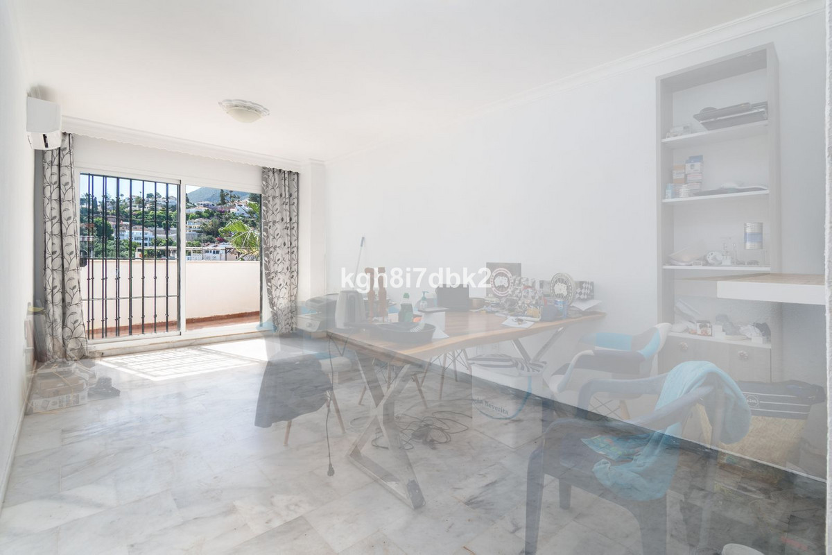 2 Bed Apartment for sale in Benalmadena Costa Costa Del Sol, Málaga, Spain