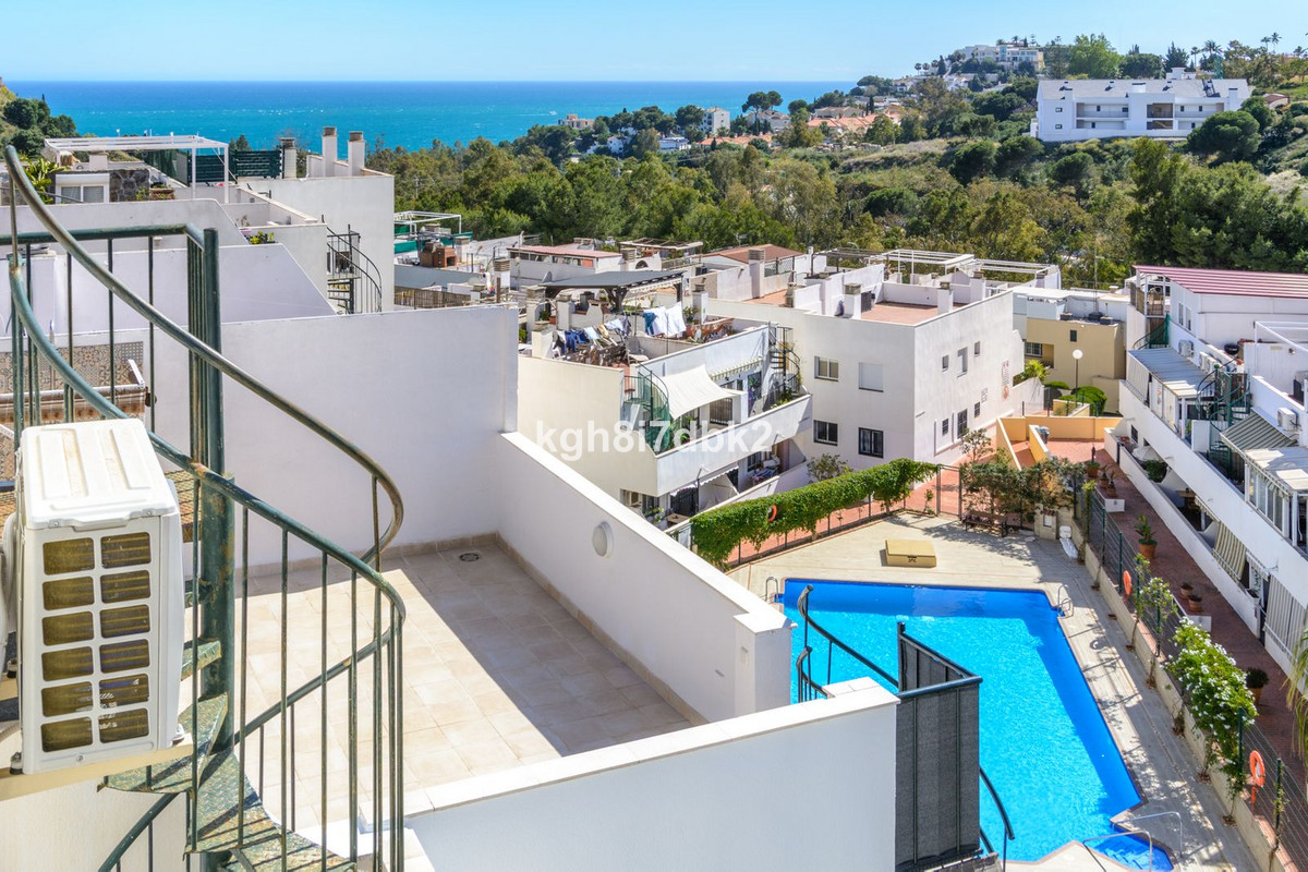 2 Bed Apartment for sale in Benalmadena Costa Costa Del Sol, Málaga, Spain