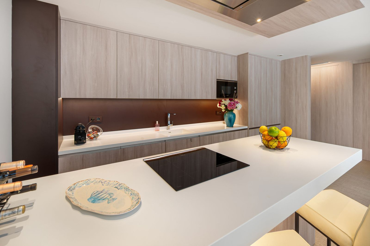 2 Bed Apartment for sale in Cabopino Costa Del Sol, Málaga, Spain