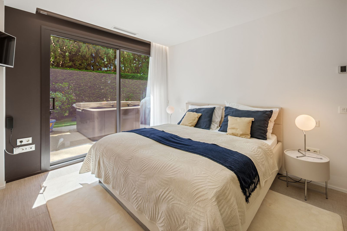 2 Bed Apartment for sale in Cabopino Costa Del Sol, Málaga, Spain