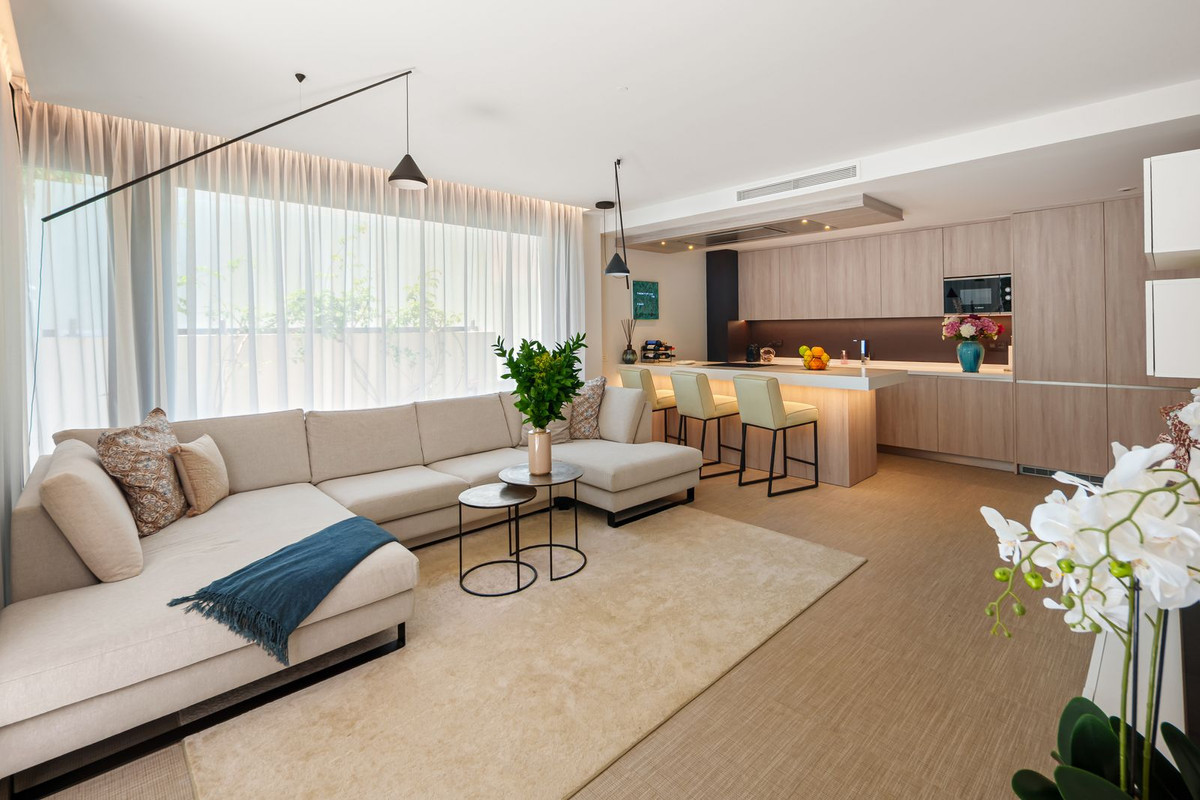 2 Bed Apartment for sale in Cabopino Costa Del Sol, Málaga, Spain