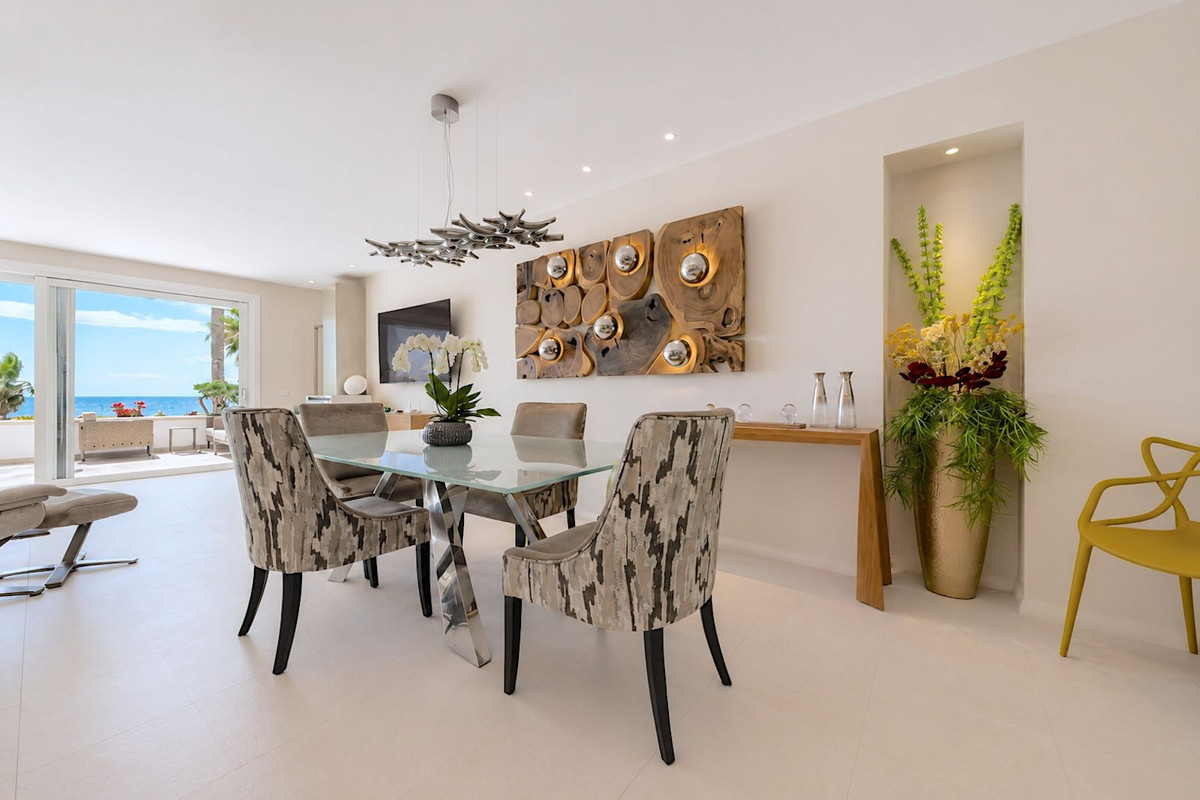2 Bed Apartment for sale in New Golden Mile Costa Del Sol, Málaga, Spain