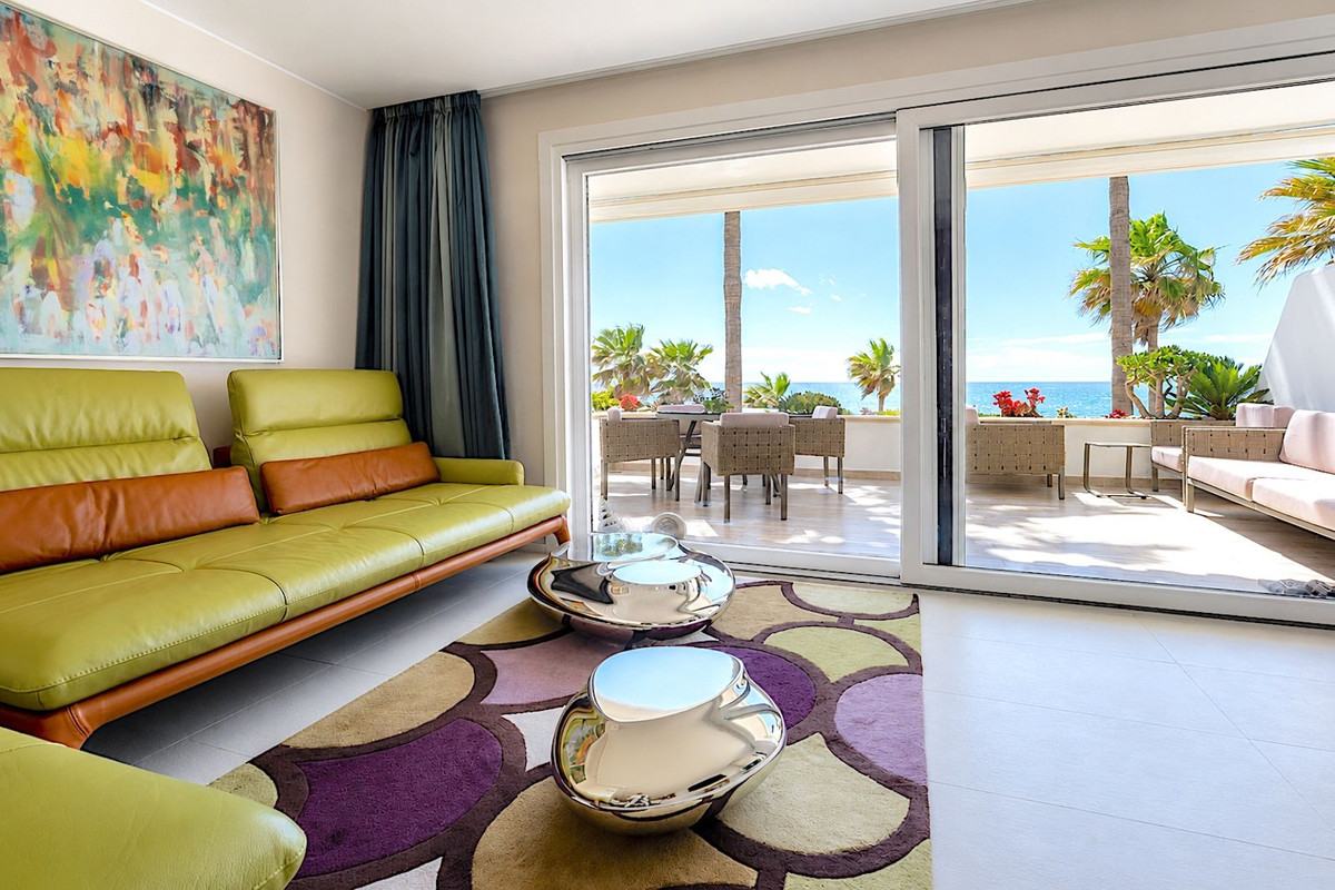 2 Bed Apartment for sale in New Golden Mile Costa Del Sol, Málaga, Spain