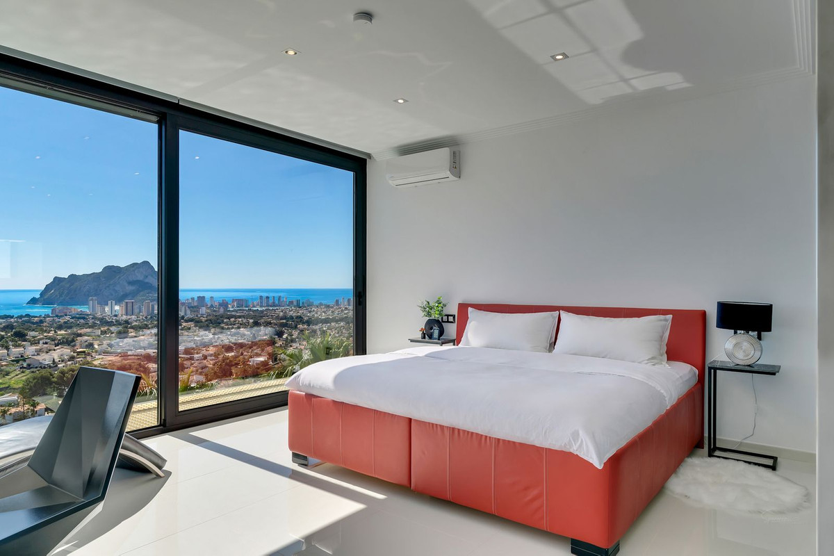 4 Bed Townhouse for sale in Calpe Costa Blanca, Alicante, Spain