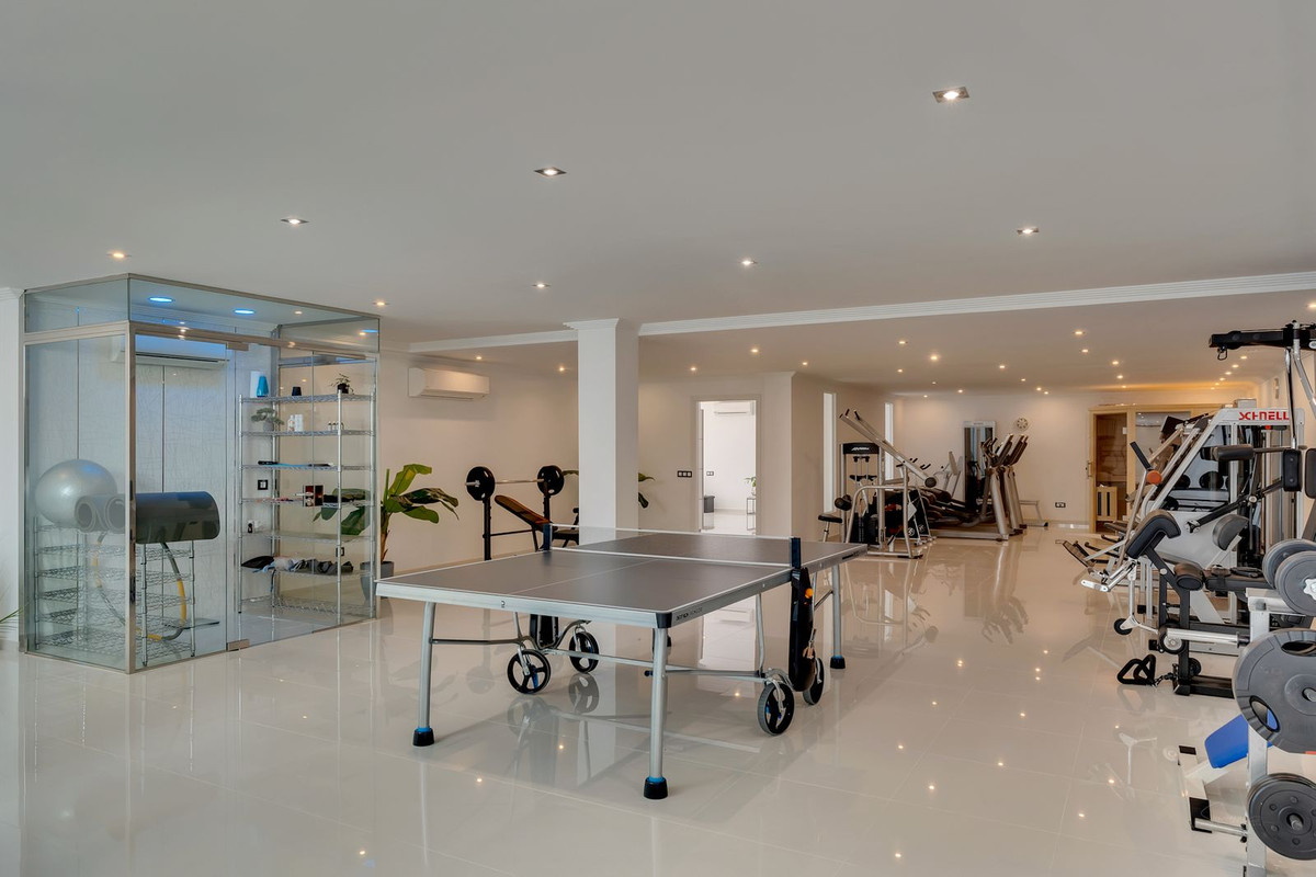 4 Bed Townhouse for sale in Calpe Costa Blanca, Alicante, Spain