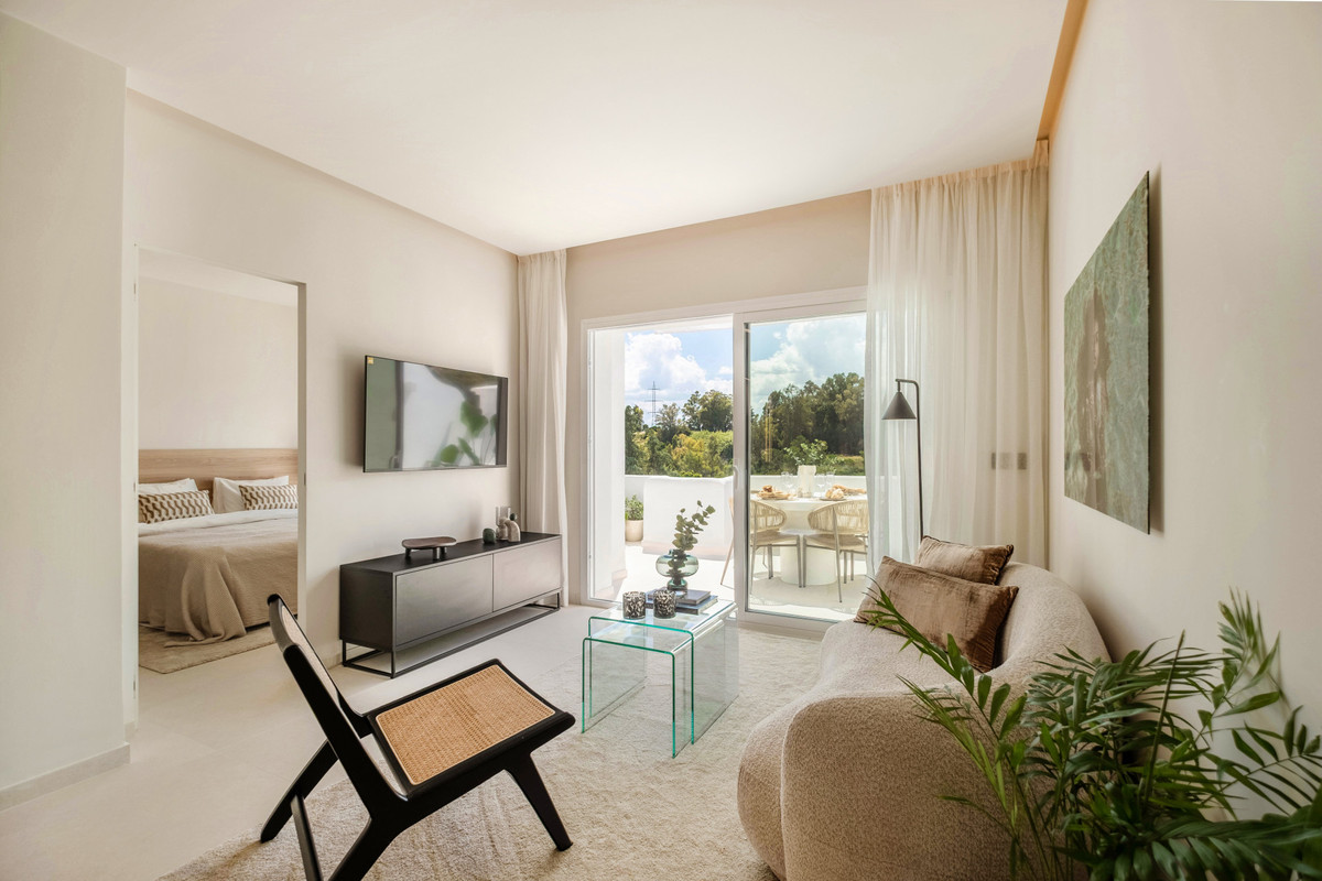 3 Bed Apartment for sale in La Quinta Costa Del Sol, Málaga, Spain