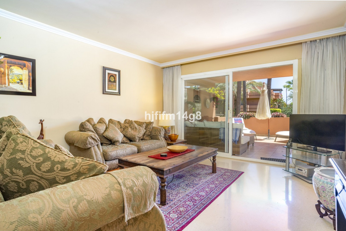 2 Bed Apartment for sale in Puerto Banús Costa Del Sol, Málaga, Spain
