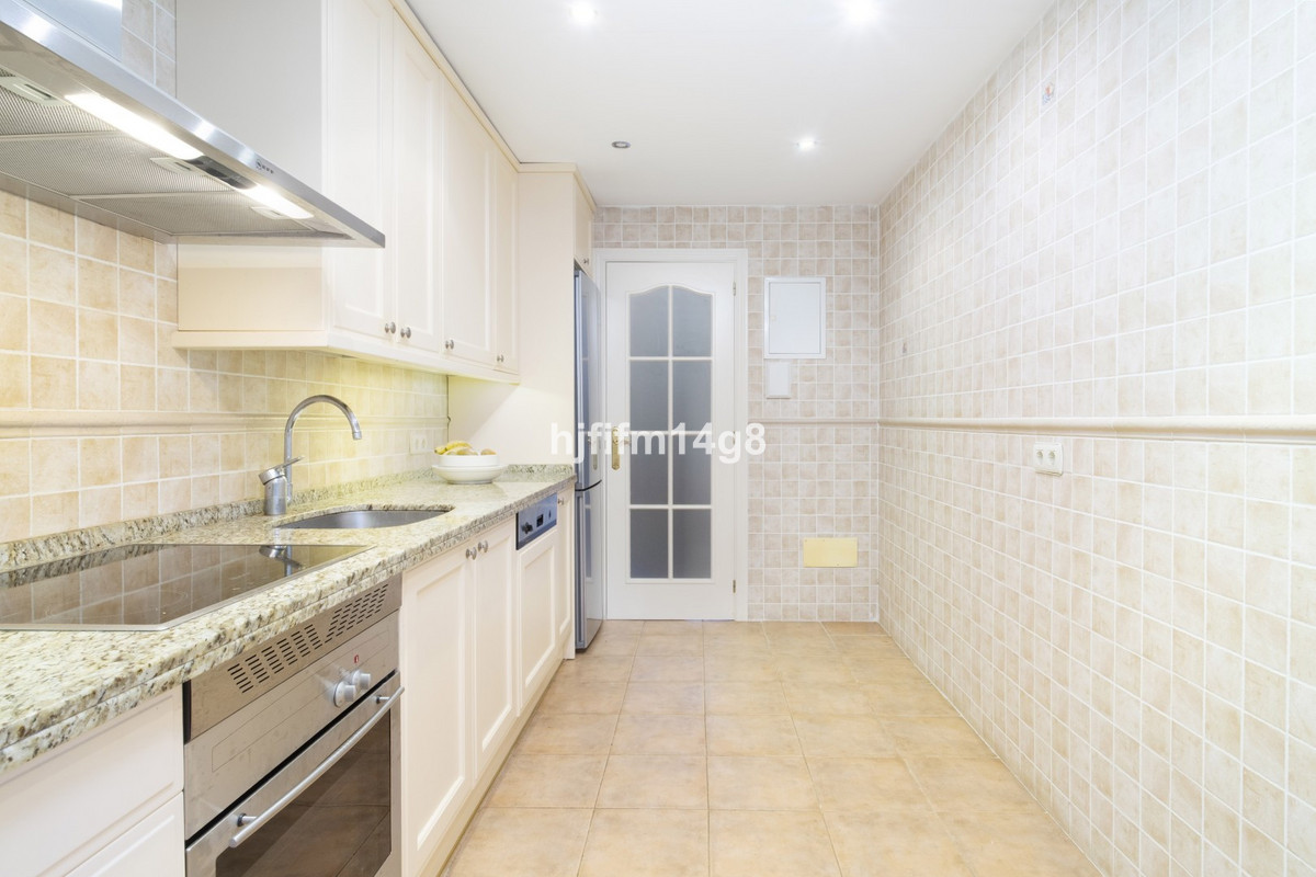 2 Bed Apartment for sale in Puerto Banús Costa Del Sol, Málaga, Spain