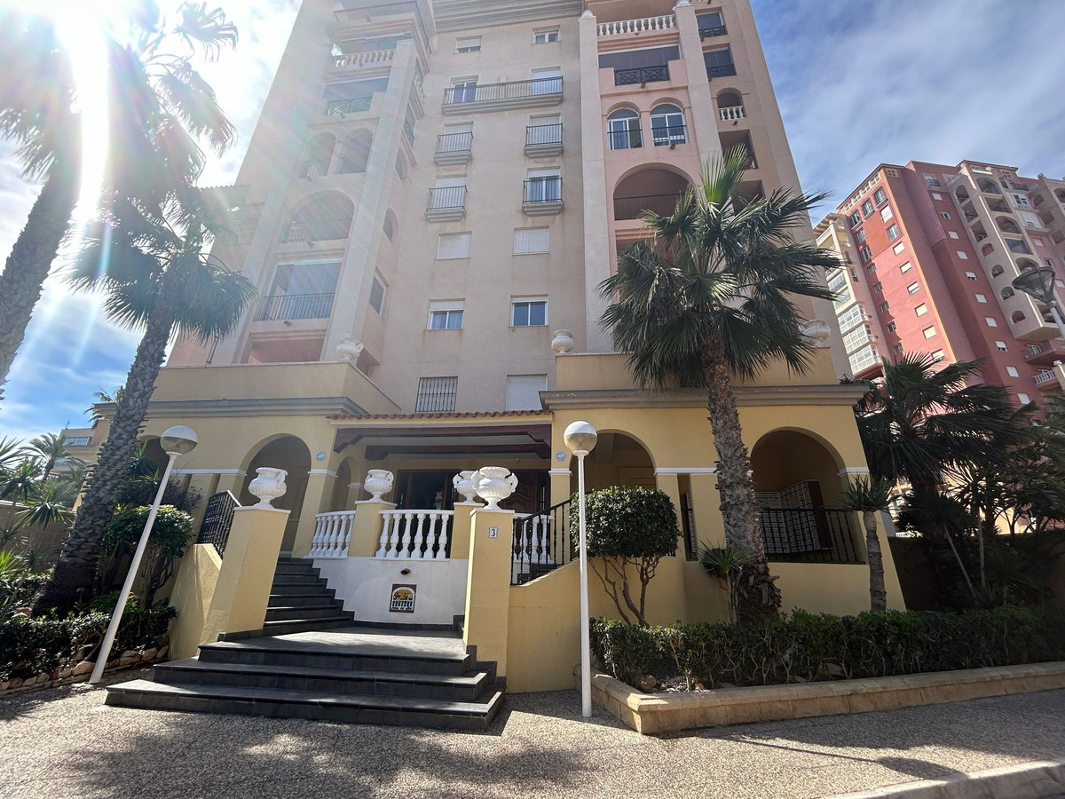3 Bed Apartment for sale in Torrevieja Costa Blanca, Alicante, Spain