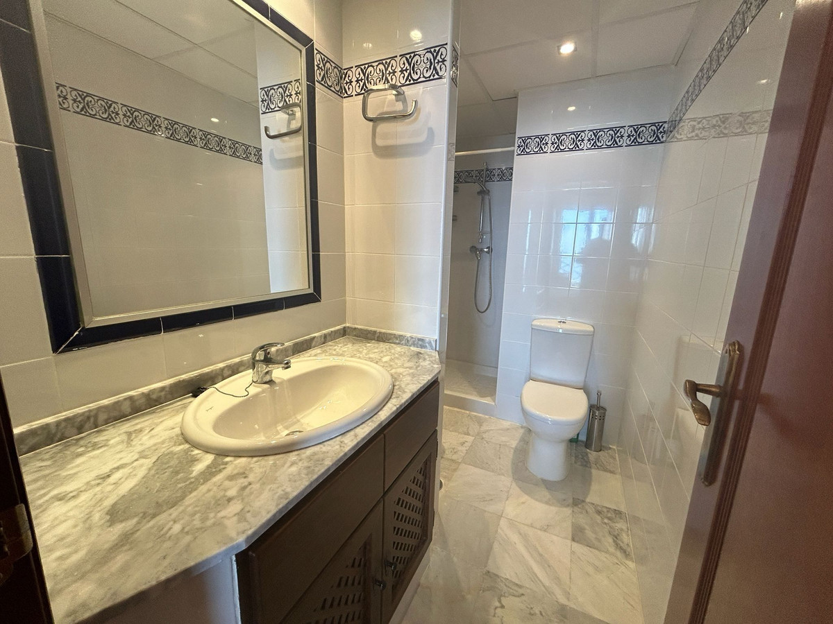 3 Bed Apartment for sale in Torrevieja Costa Blanca, Alicante, Spain