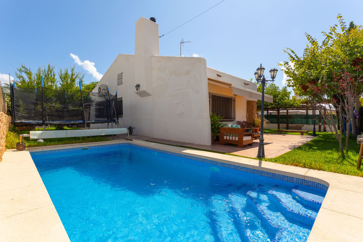 Se vende Adosada de 4 dormitorios en Costa Calida, Murcia, España