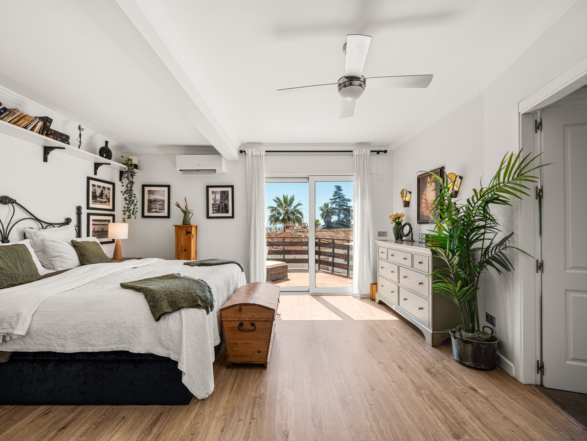3 Bed Townhouse for sale in Marbella Costa Del Sol, Málaga, Spain