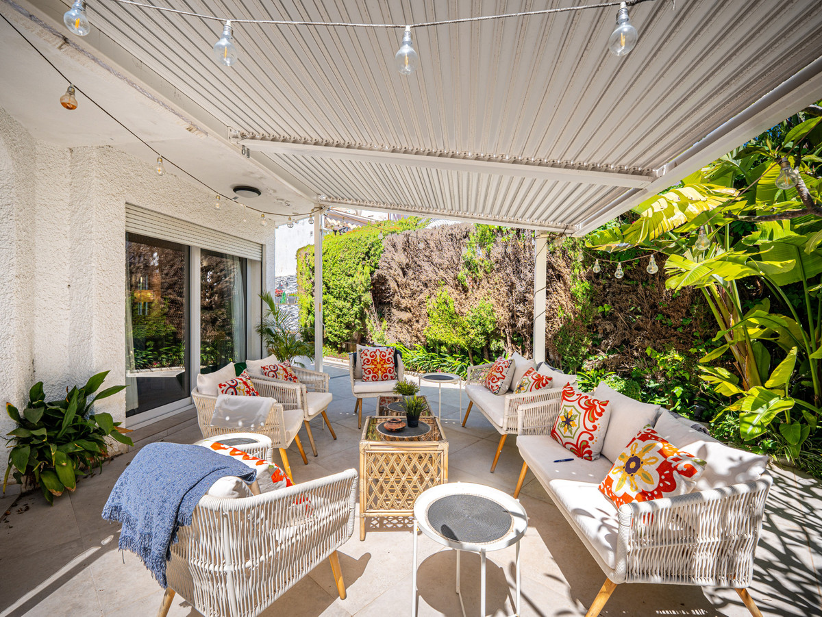 3 Bed Townhouse for sale in Marbella Costa Del Sol, Málaga, Spain
