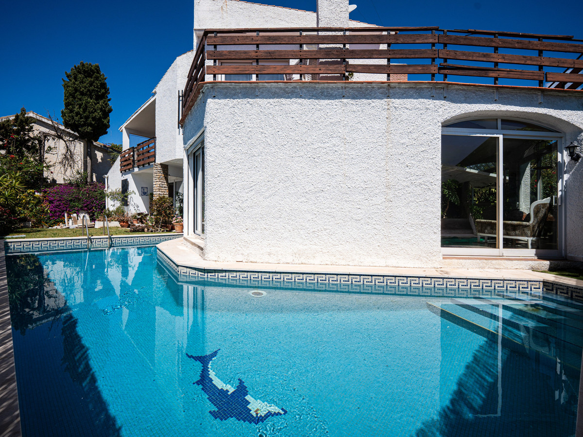 3 Bed Townhouse for sale in Marbella Costa Del Sol, Málaga, Spain