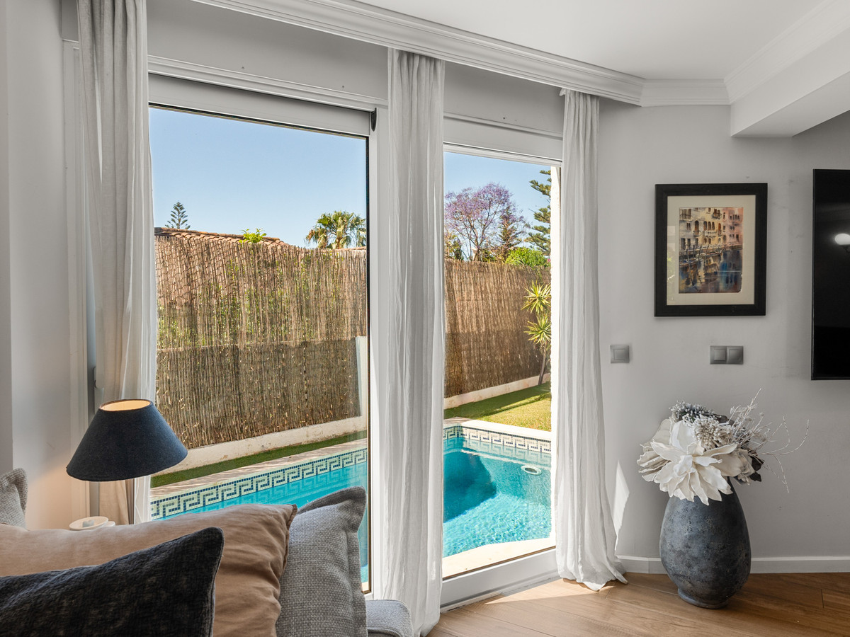 3 Bed Townhouse for sale in Marbella Costa Del Sol, Málaga, Spain