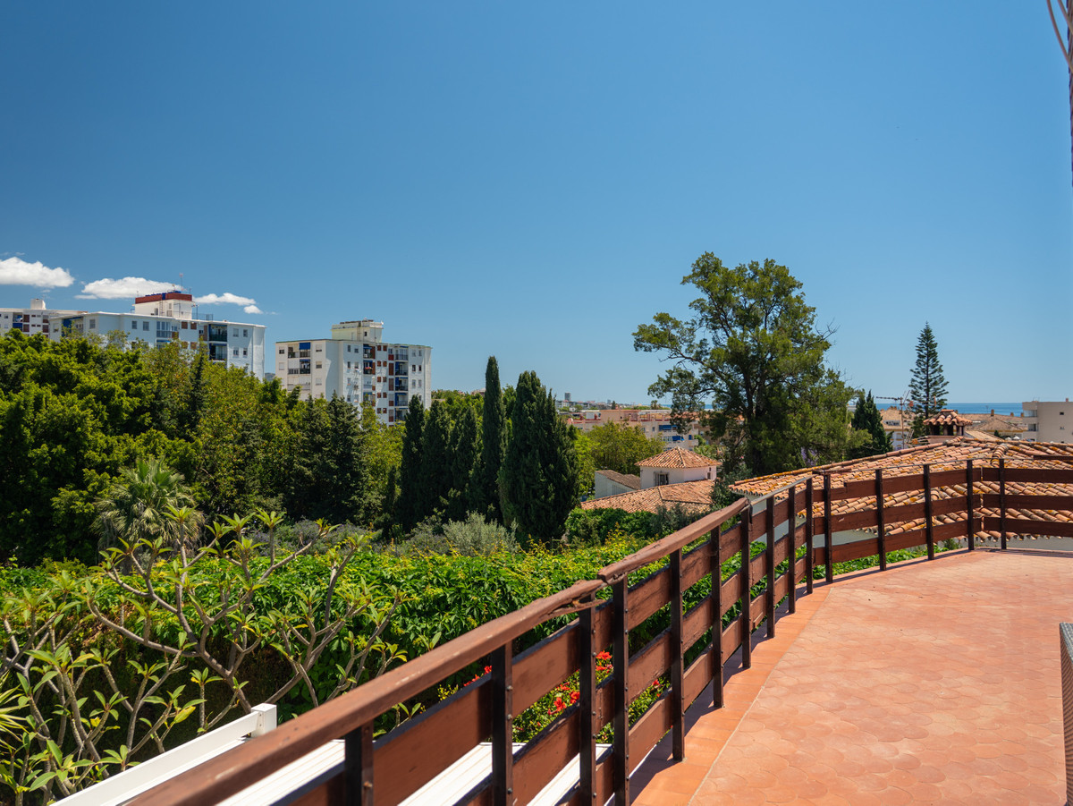 3 Bed Townhouse for sale in Marbella Costa Del Sol, Málaga, Spain