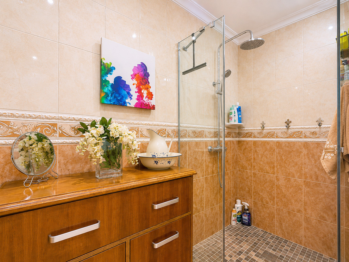 3 Bed Townhouse for sale in Estepona Costa Del Sol, Málaga, Spain