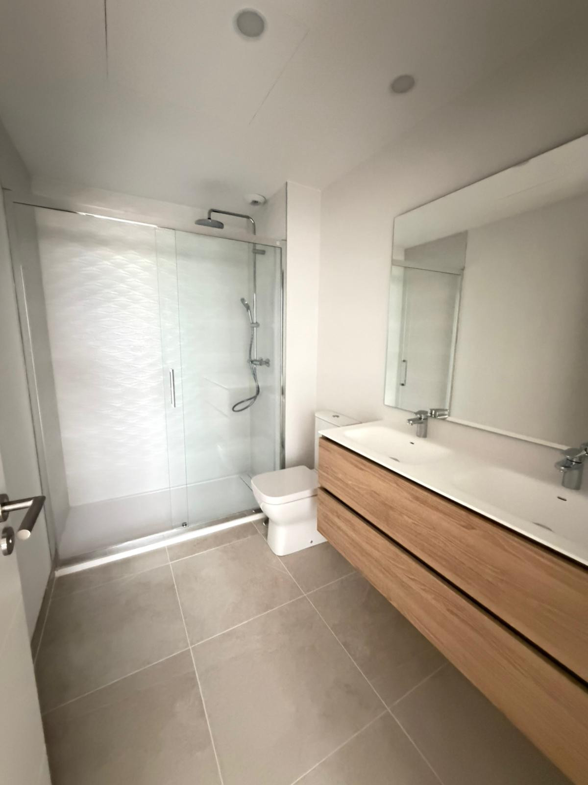 2 Bed Apartment for sale in Estepona Costa Del Sol, Málaga, Spain