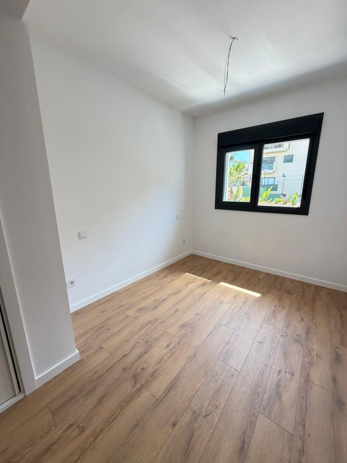 2 Bed Apartment for sale in Estepona Costa Del Sol, Málaga, Spain