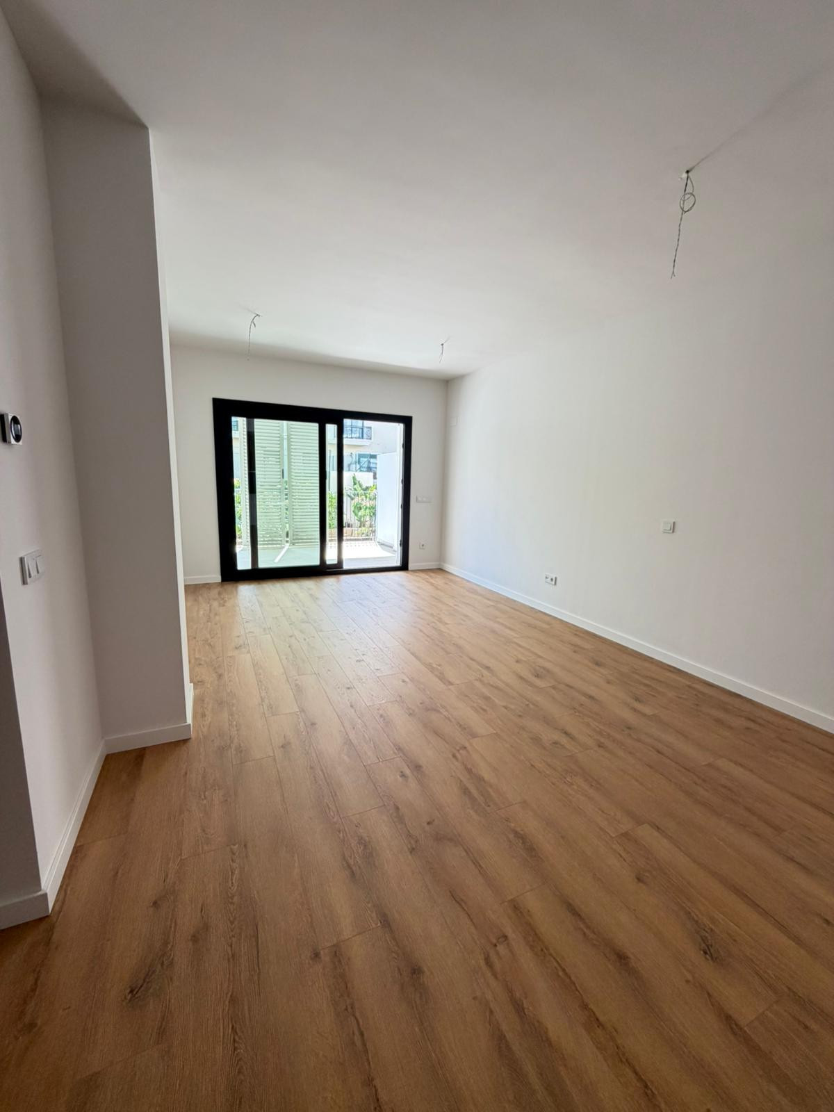 2 Bed Apartment for sale in Estepona Costa Del Sol, Málaga, Spain