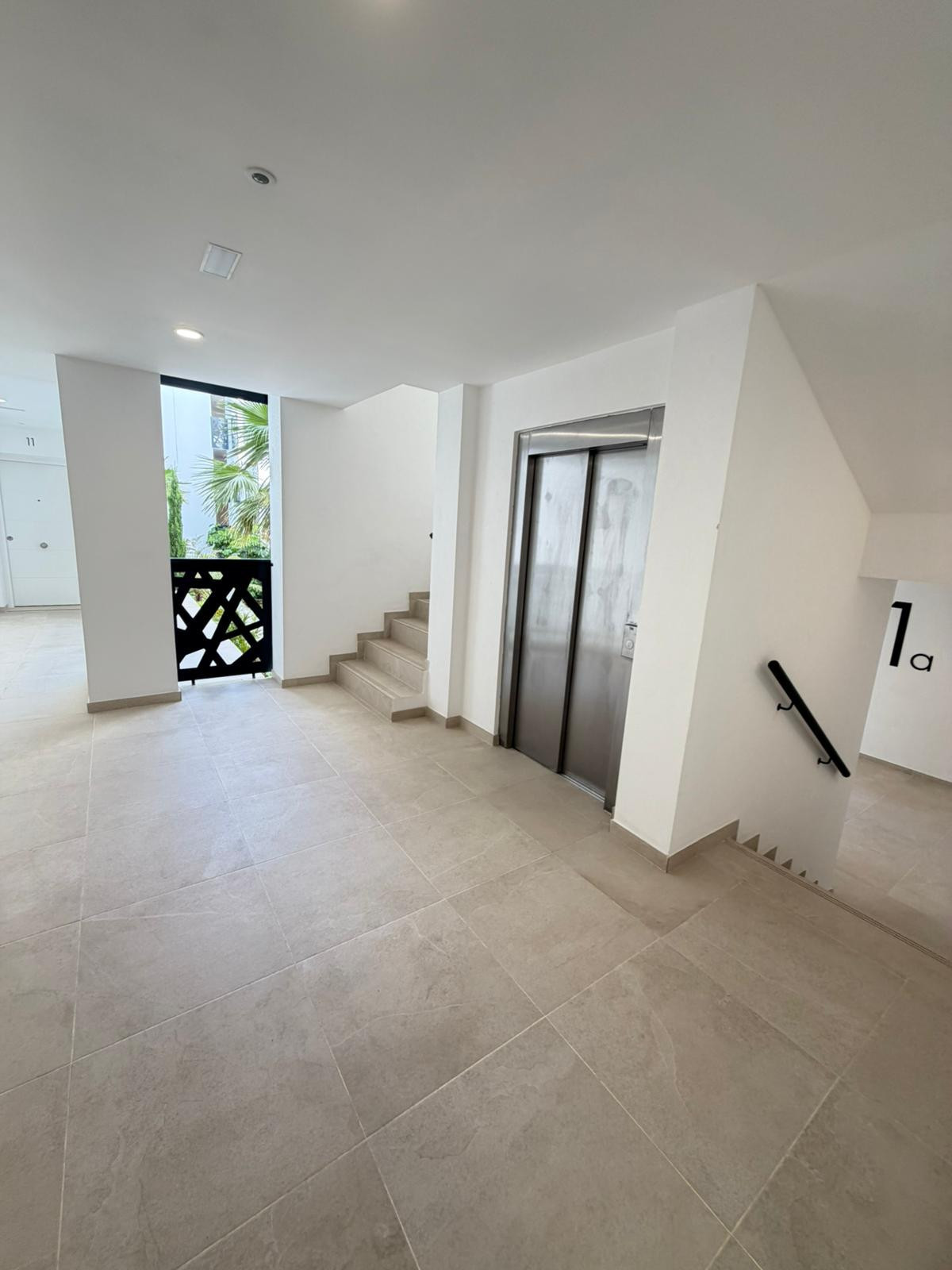 2 Bed Apartment for sale in Estepona Costa Del Sol, Málaga, Spain