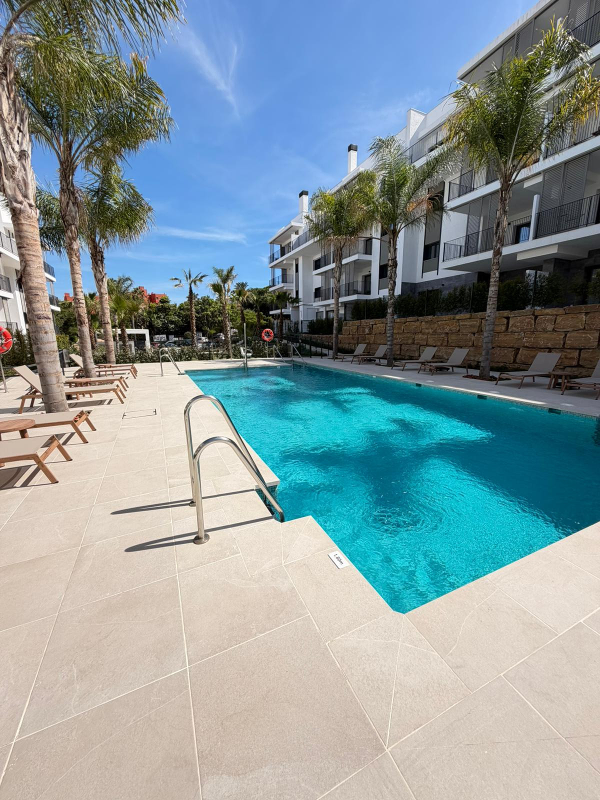 2 Bed Apartment for sale in Estepona Costa Del Sol, Málaga, Spain
