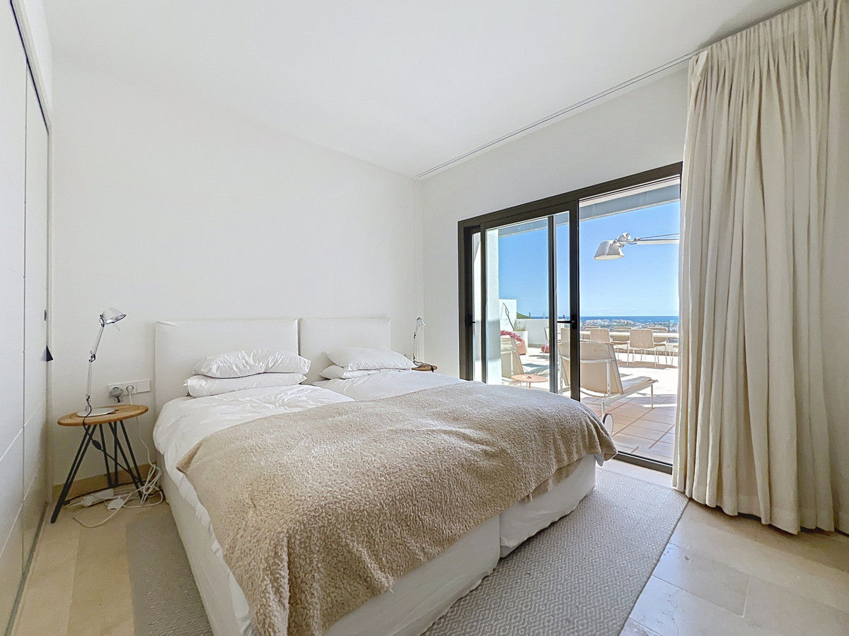 3 Bed Apartment for sale in Casares Costa Del Sol, Málaga, Spain