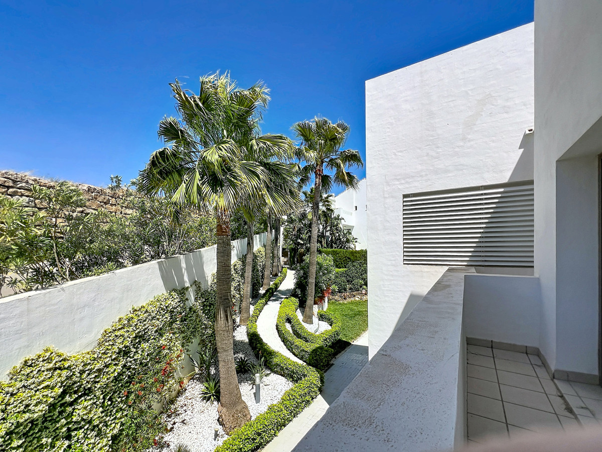 3 Bed Apartment for sale in Casares Costa Del Sol, Málaga, Spain