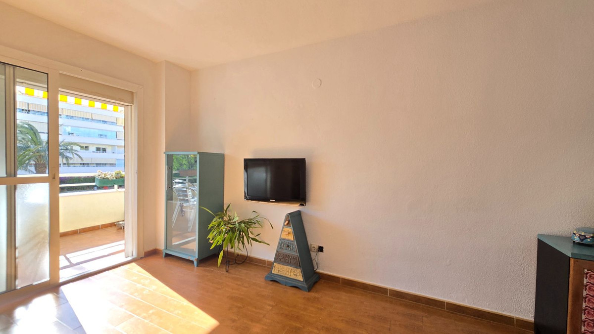 Se vende Apartamento Planta Baja de 3 dormitorios en Costa Del Sol, Málaga, España