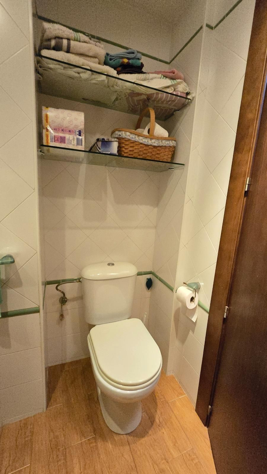 Se vende Apartamento Planta Baja de 3 dormitorios en Costa Del Sol, Málaga, España