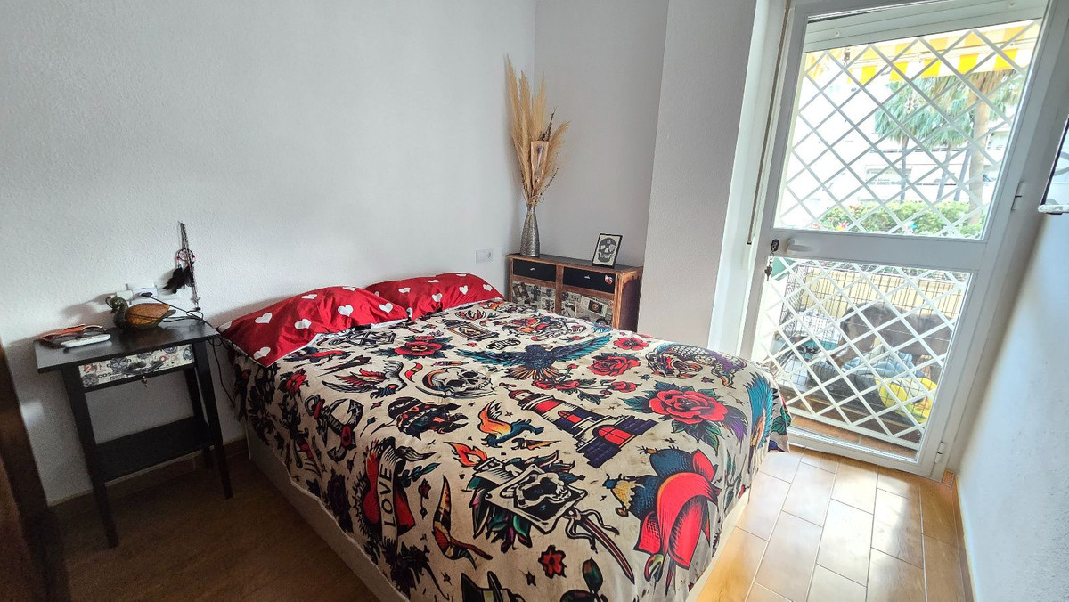 Se vende Apartamento Planta Baja de 3 dormitorios en Costa Del Sol, Málaga, España