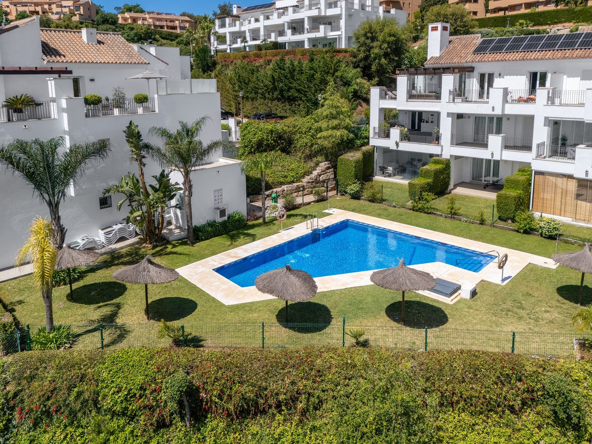 3 Bed Apartment for sale in Marbella Costa Del Sol, Málaga, Spain
