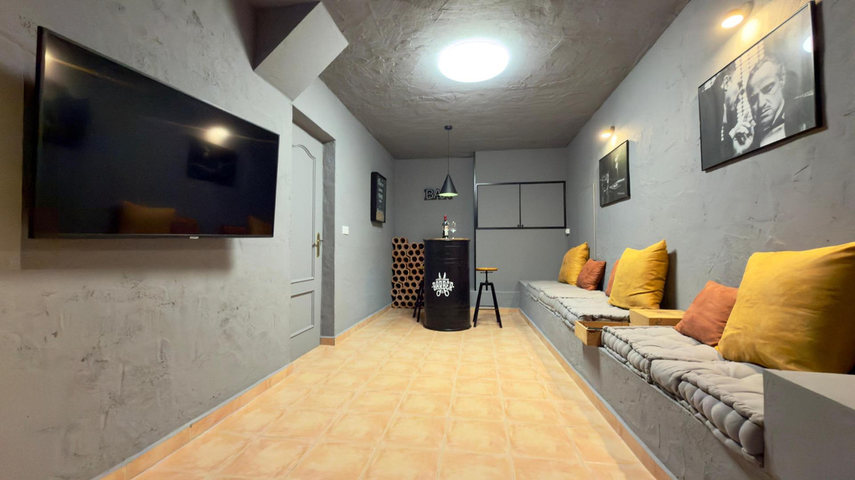 5 Bed Townhouse for sale in Altea Costa Blanca, Alicante, Spain