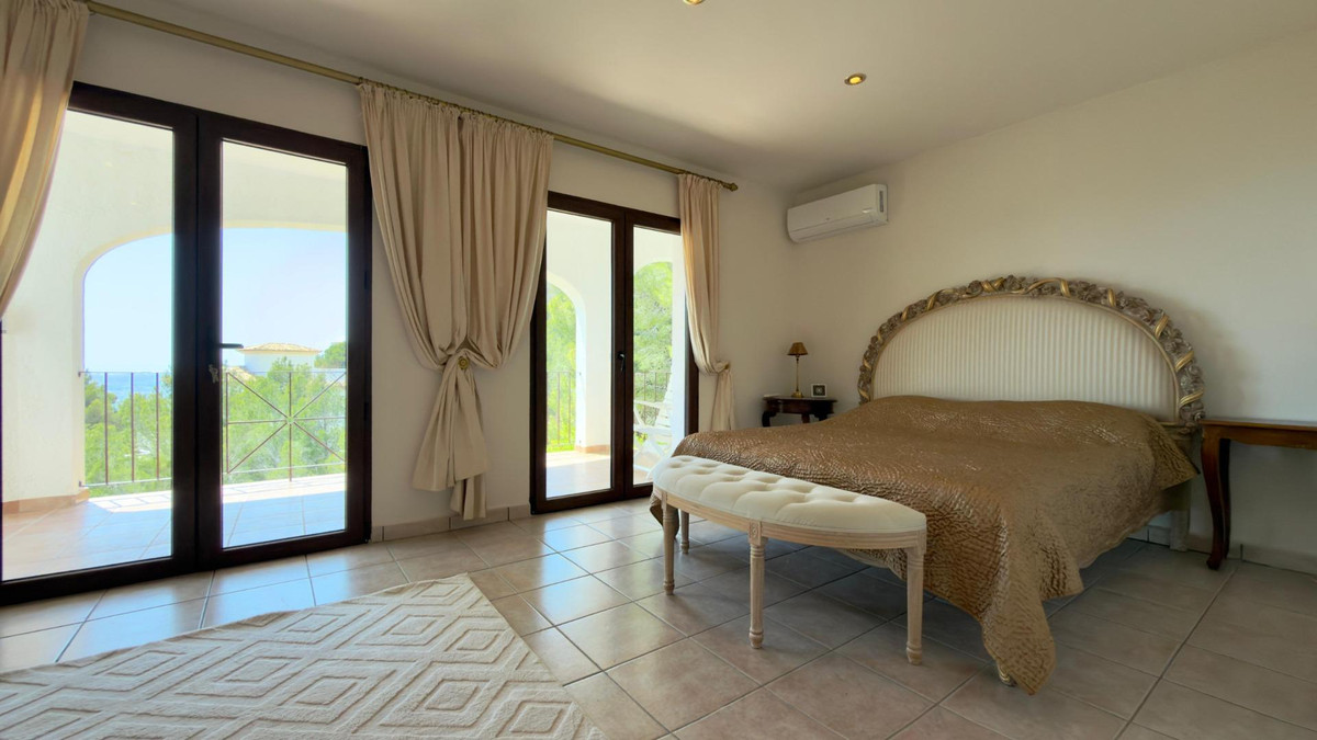 5 Bed Townhouse for sale in Altea Costa Blanca, Alicante, Spain