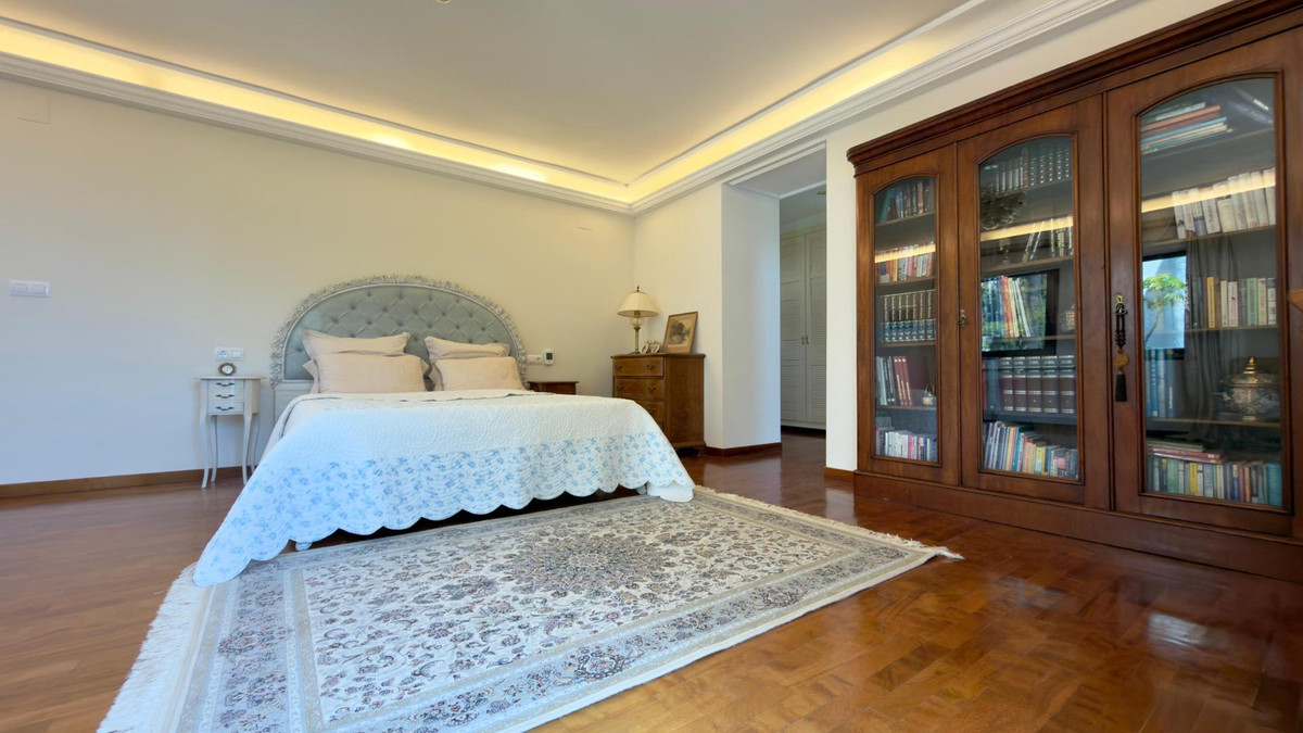 5 Bed Townhouse for sale in Altea Costa Blanca, Alicante, Spain
