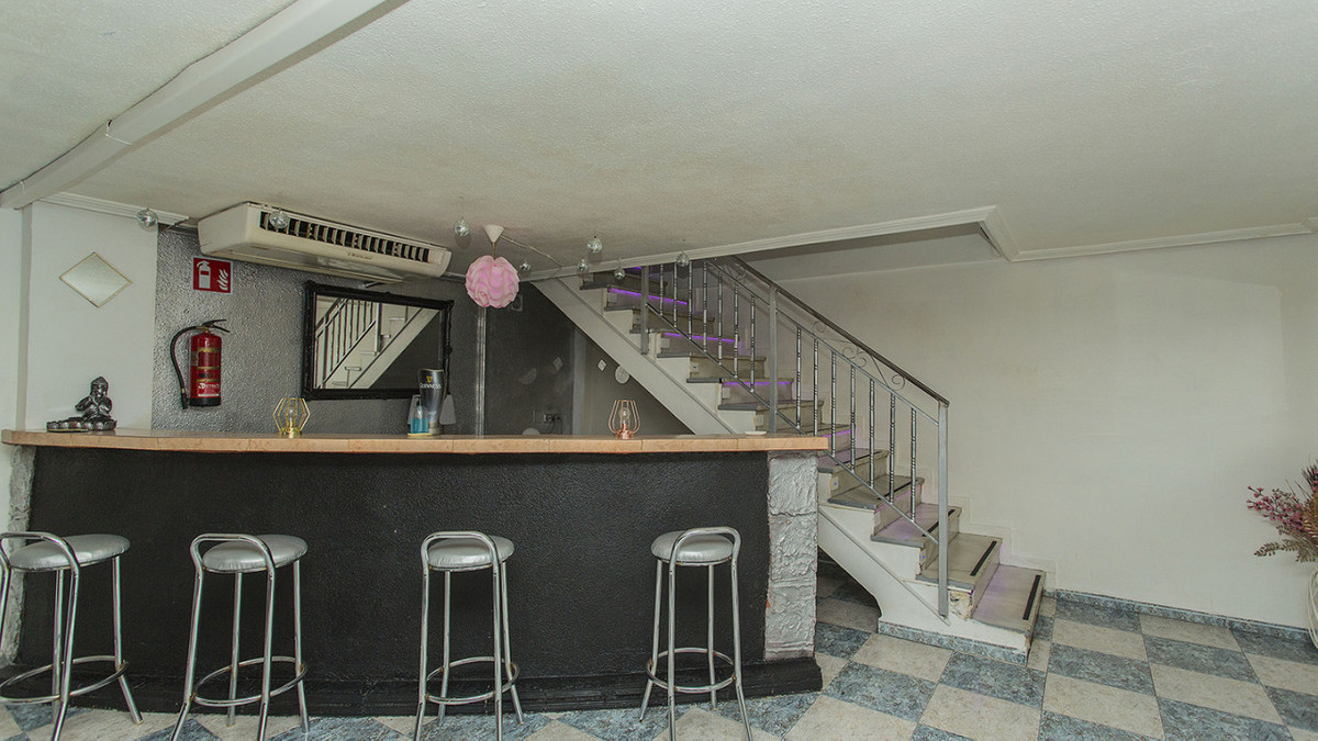 25 Bed Commercial unit for sale in Torrevieja Costa Blanca, Alicante, Spain